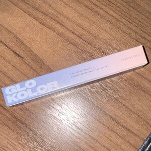 Glo Kolor Lip Serum Pencil